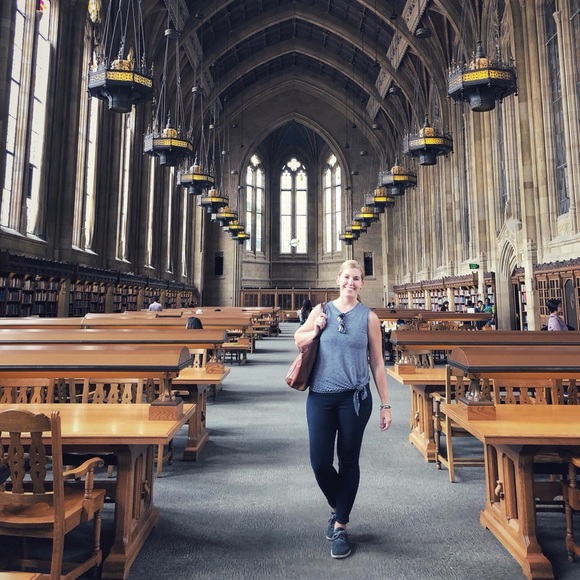 Meet your Posher, Heather - Picture 1 of 1